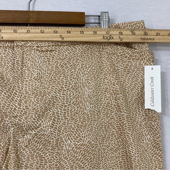 New Coldwater Creek Tan Abstract Print Natural Fit Crop Pants size 18 - Picture 6 of 10